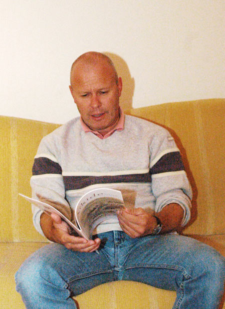 Jacek Wysoki in seiner Wohnung in Szcecin, 2007.